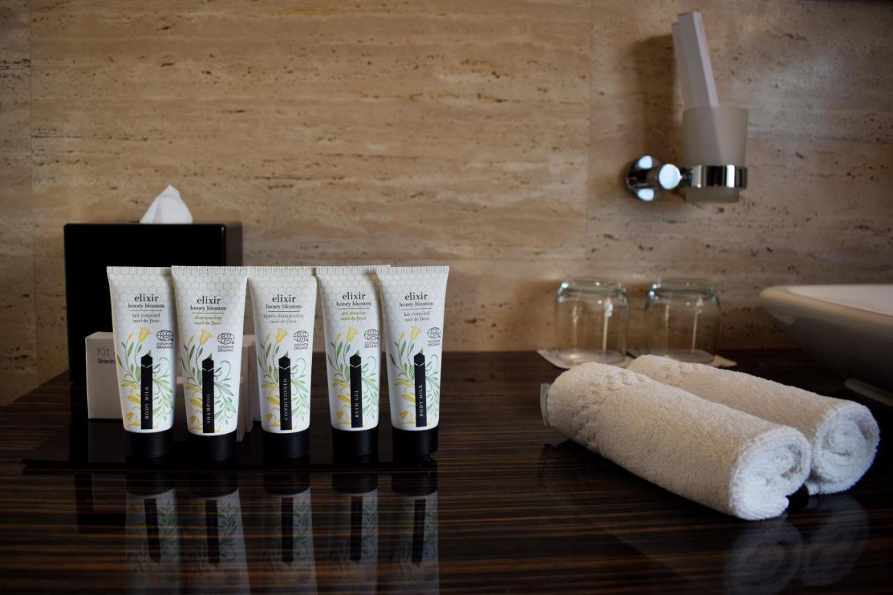 Adam Hotel Suites ตูนิส ภายนอก รูปภาพ