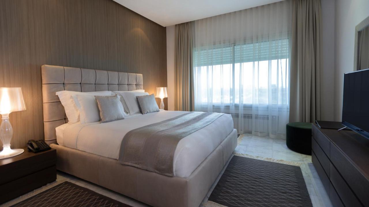 Adam Hotel Suites ตูนิส ภายนอก รูปภาพ